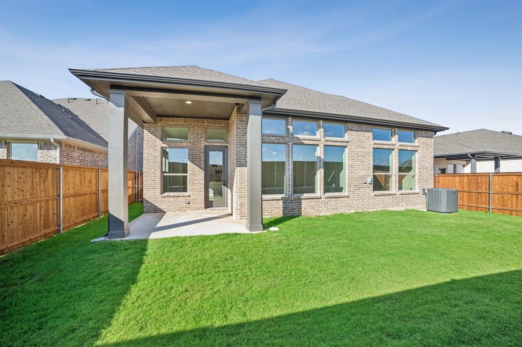 4035 Yellowstone Road Royse City, TX 75189 - Photo 4 of 27