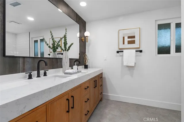 $2,279,900 | 13762 Palace Way, Tustin, CA 92780