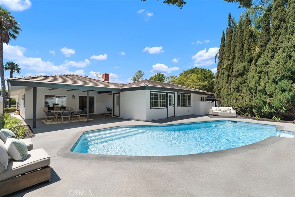 13762 Palace Way Tustin, CA 92780 - Photo 38 of 43