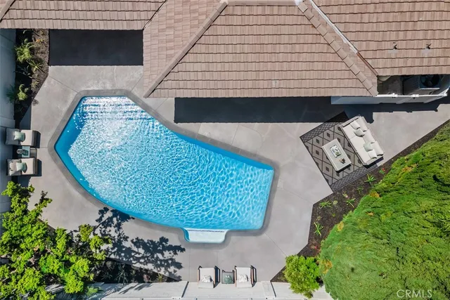 $2,279,900 | 13762 Palace Way, Tustin, CA 92780