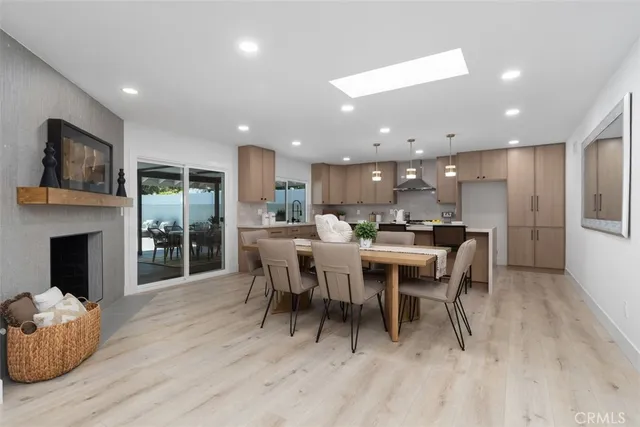 $2,279,900 | 13762 Palace Way, Tustin, CA 92780