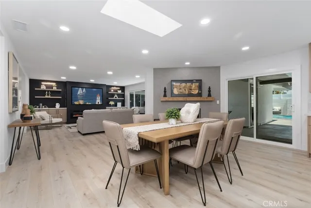 $2,279,900 | 13762 Palace Way, Tustin, CA 92780