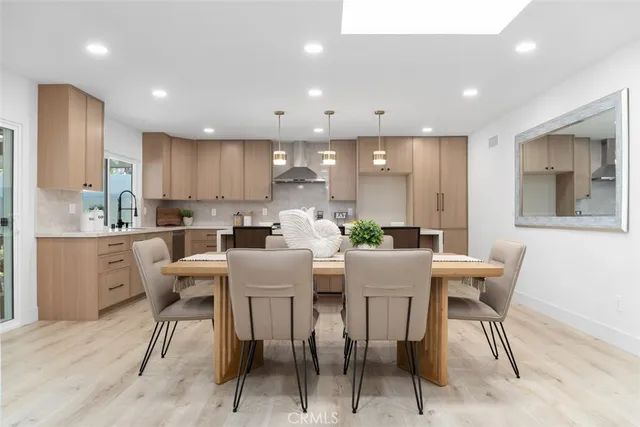 $2,279,900 | 13762 Palace Way, Tustin, CA 92780