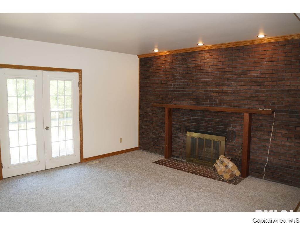 40 Country Lake Road Springfield, IL 62711 - Photo 13 of 33