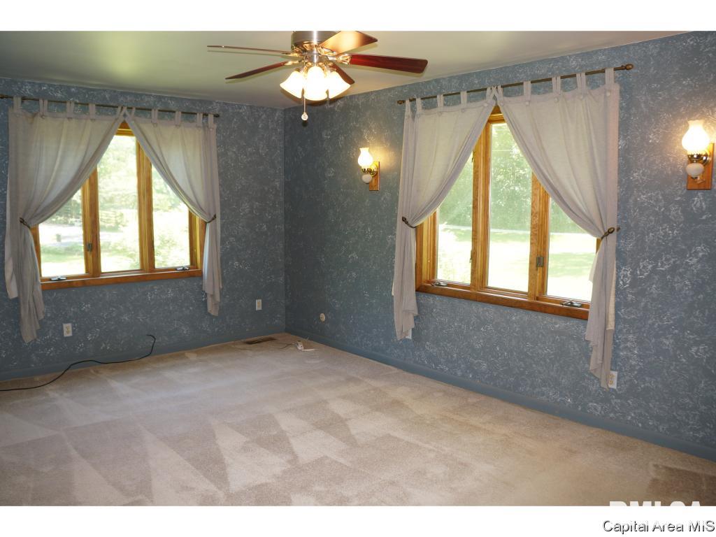 40 Country Lake Road Springfield, IL 62711 - Photo 16 of 33