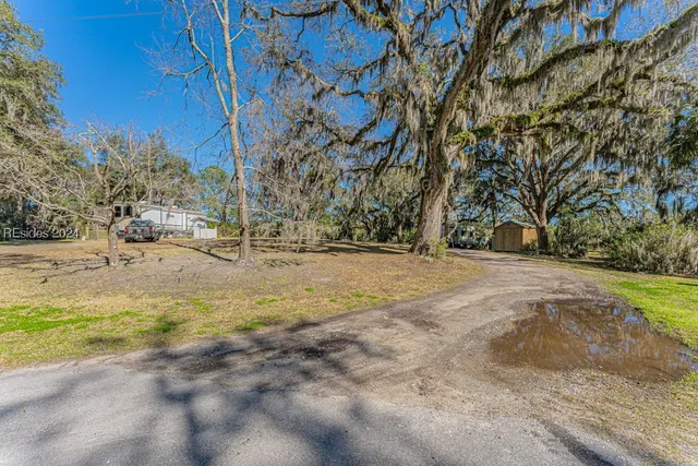 $899,000 | 103 Palmetto Bluff Road, Bluffton, SC 29910