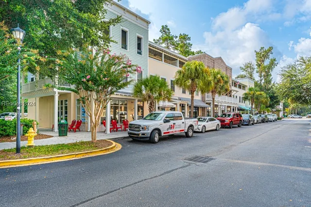 $899,000 | 103 Palmetto Bluff Road, Bluffton, SC 29910