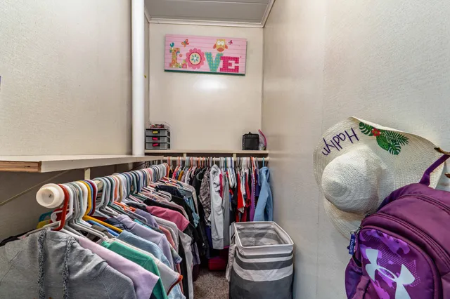 $239,900 | 414 East Division Street, Elbow Lake, MN 56531