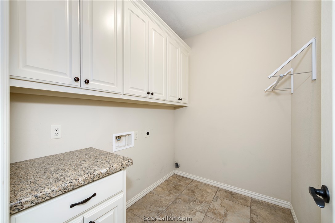 4192 WAGONWHEEL Road Bryan, TX 77808 - Photo 12 of 41