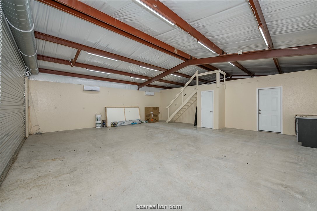 4192 WAGONWHEEL Road Bryan, TX 77808 - Photo 30 of 41