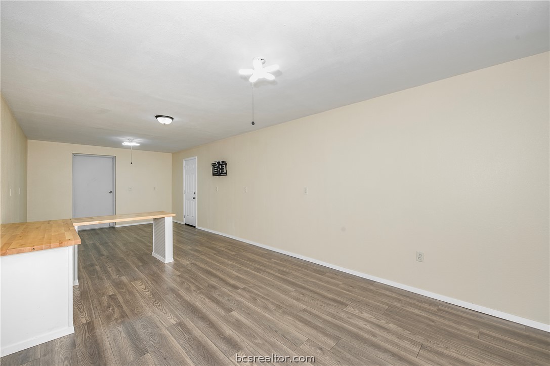 4192 WAGONWHEEL Road Bryan, TX 77808 - Photo 33 of 41