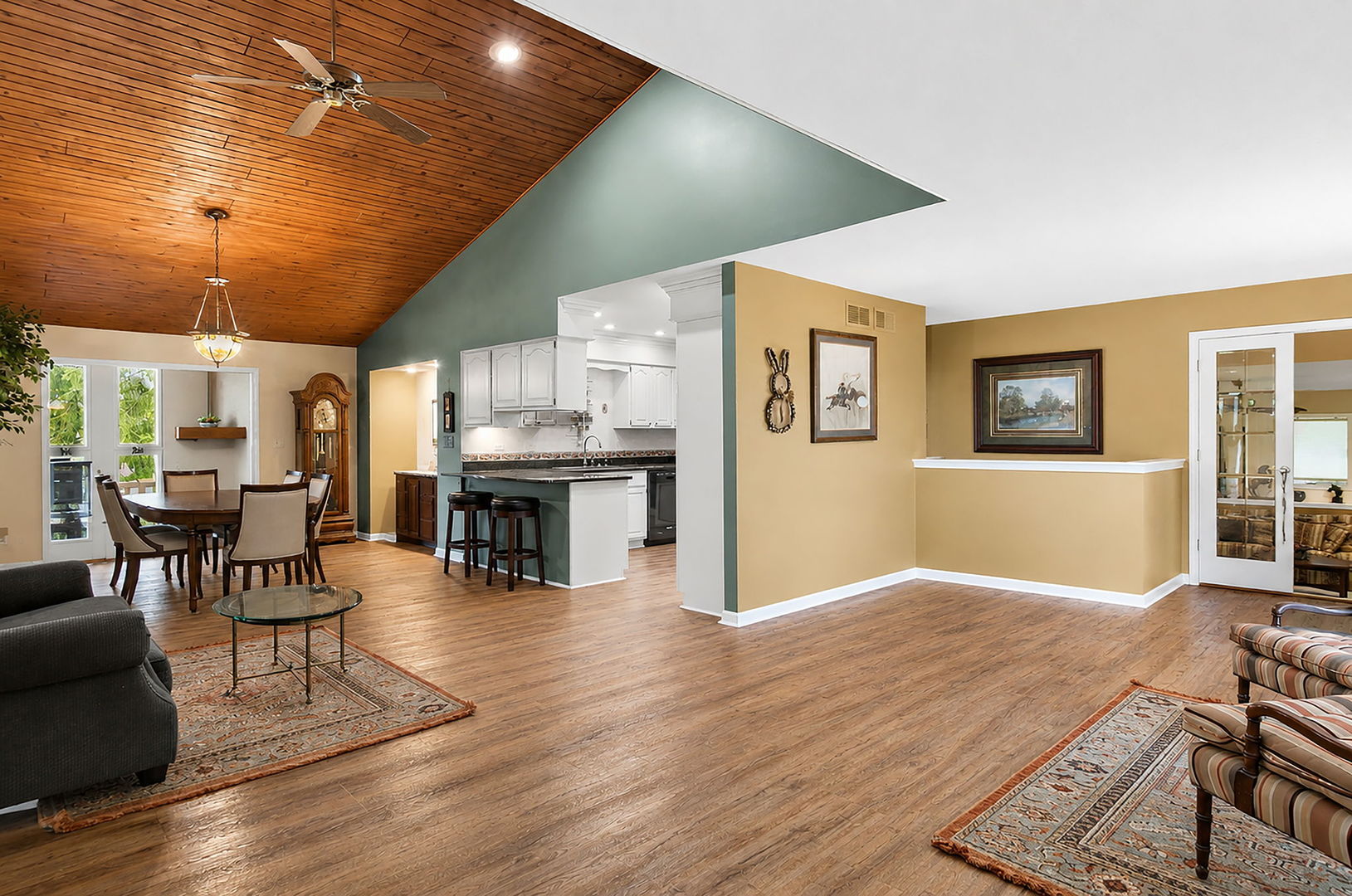 12-n185 Muirhead Road Elgin, IL 60124 - Photo 26 of 52
