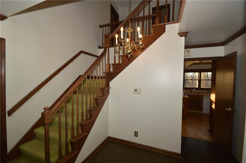 8404 Oaklandon Road Indianapolis, IN 46236 - Photo 12 of 34