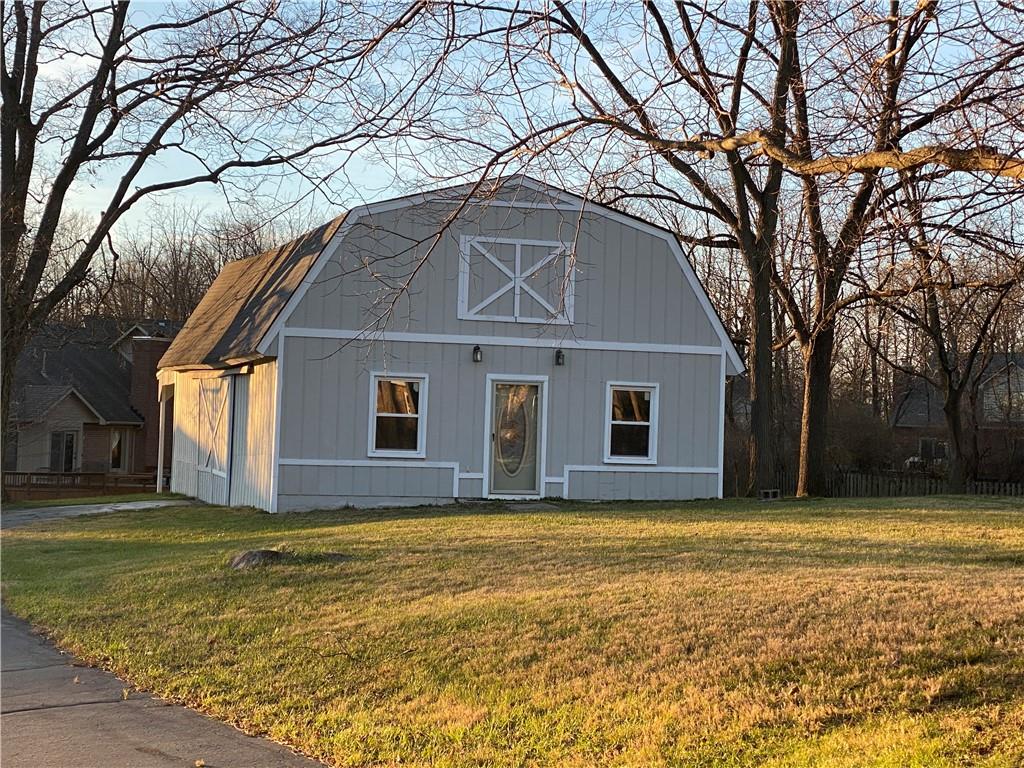 8404 Oaklandon Road Indianapolis, IN 46236 - Photo 5 of 34