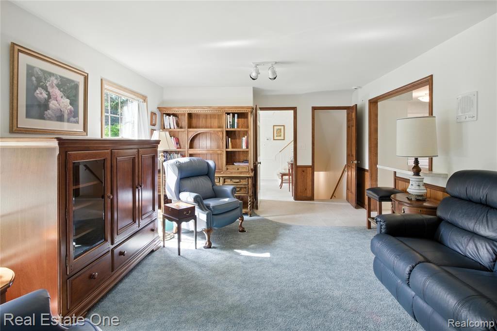 604 Longford Drive Rochester Hills, MI 48309 - Photo 12 of 39