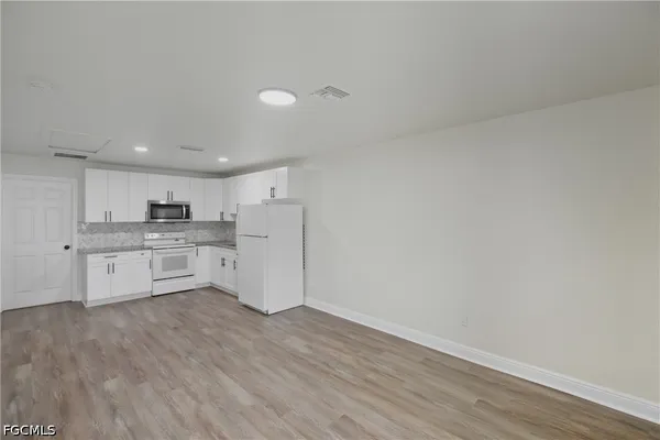 $239,900 | 25 Cypress Street, North Fort Myers, FL 33903