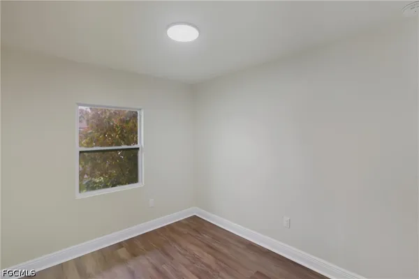 $239,900 | 25 Cypress Street, North Fort Myers, FL 33903