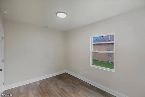 $239,900 | 25 Cypress Street, North Fort Myers, FL 33903