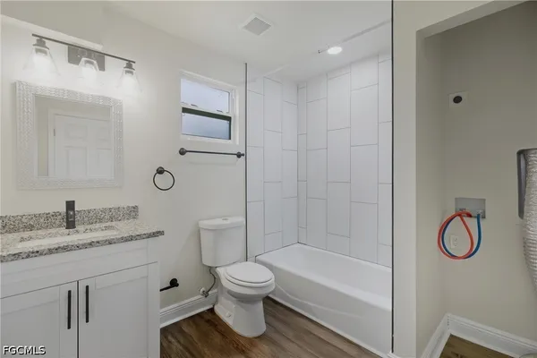 $239,900 | 25 Cypress Street, North Fort Myers, FL 33903