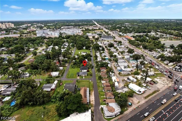 $239,900 | 25 Cypress Street, North Fort Myers, FL 33903