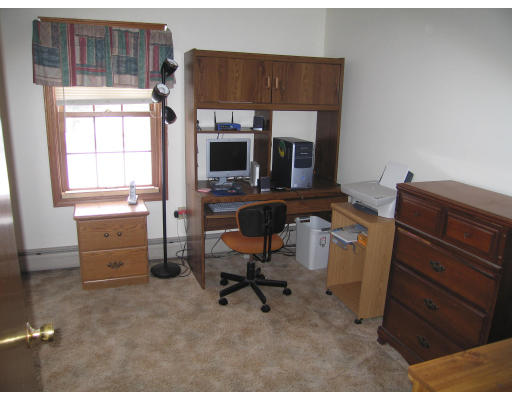 3 A Jesse George Road, Unit 3A Plaistow, NH 03865 - Photo 6 of 9 Gallery Image 6