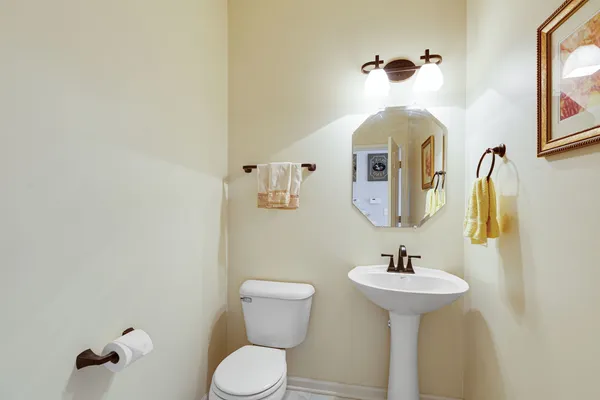 $359,000 | 674 Lambert Lane, Bartlett, IL 60103