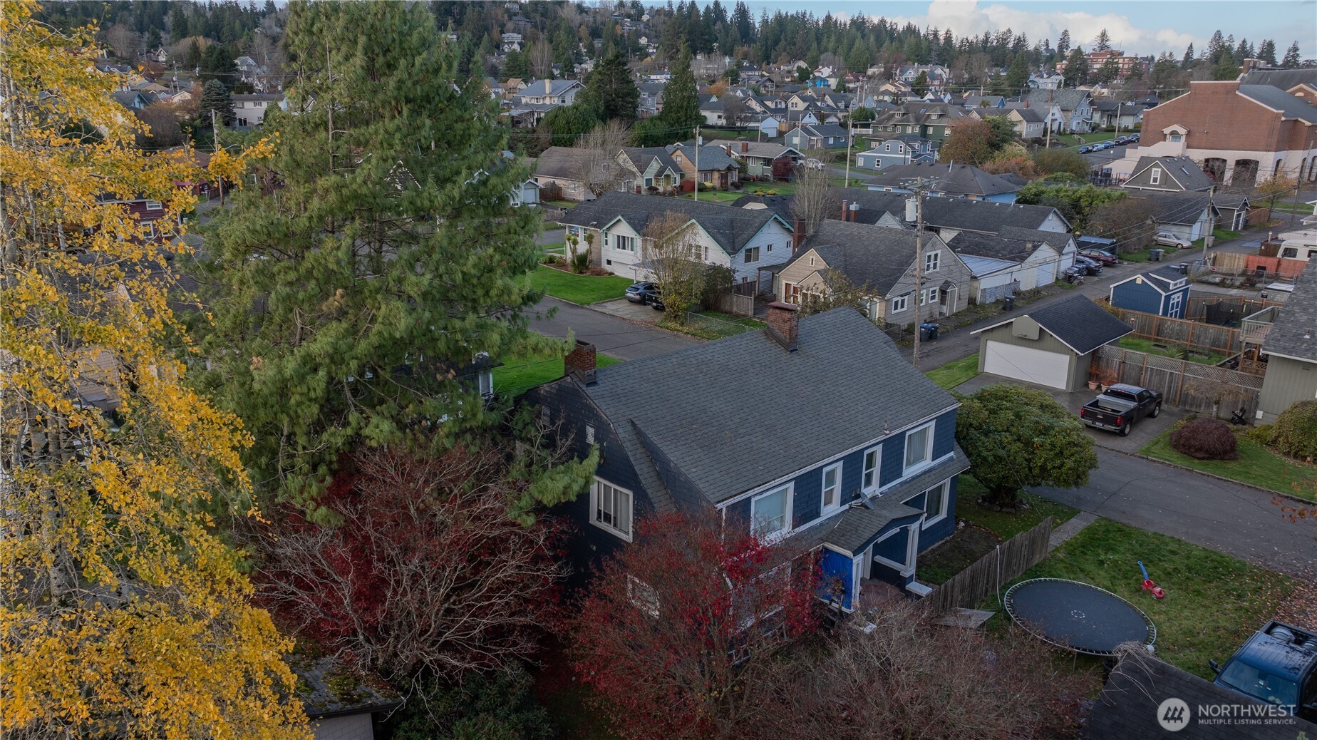 409 North M Street Aberdeen, WA 98520 - Photo 7 of 20 an aerial view of a house
