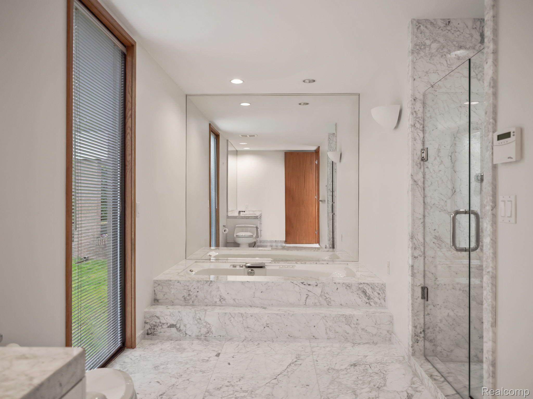 1850 East Vly Road Bloomfield Hills, MI 48304 - Photo 32 of 60 Hers Marble Bathroom