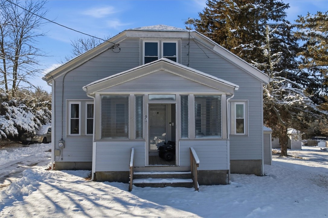 91 Church Street Westerly, RI 02808 - Photo 2 of 47