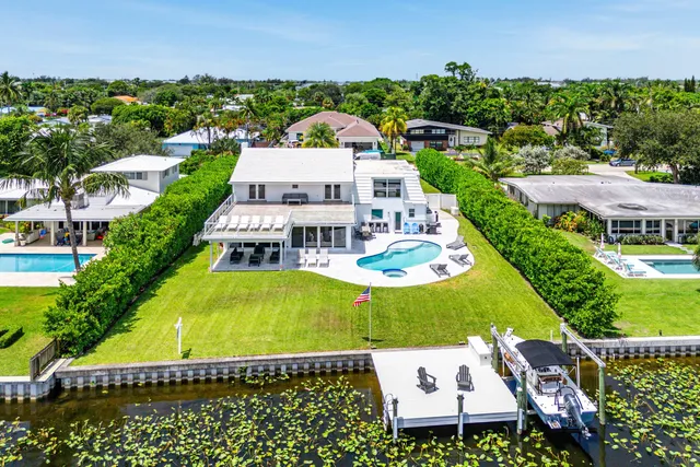 $2,500,000 | 7150 West Lake Drive, Lake Clarke Shores, FL 33406