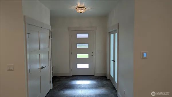 $795,000 | 800 Cedar Drive, Everson, WA 98247