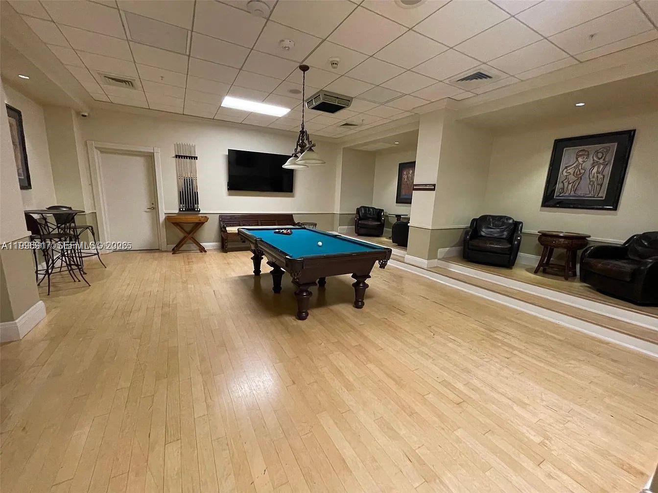 701 Brickell Key Boulevard, Unit 1611 Miami, FL 33131 - Photo 27 of 31