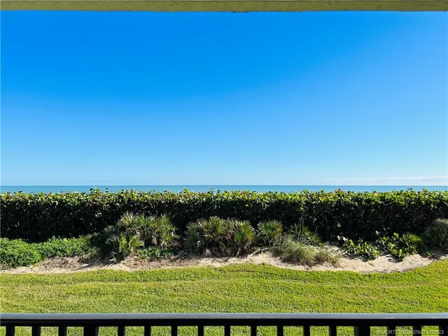 $5,100 | 10044 South Ocean Drive, Unit 203, Jensen Beach, FL 34957