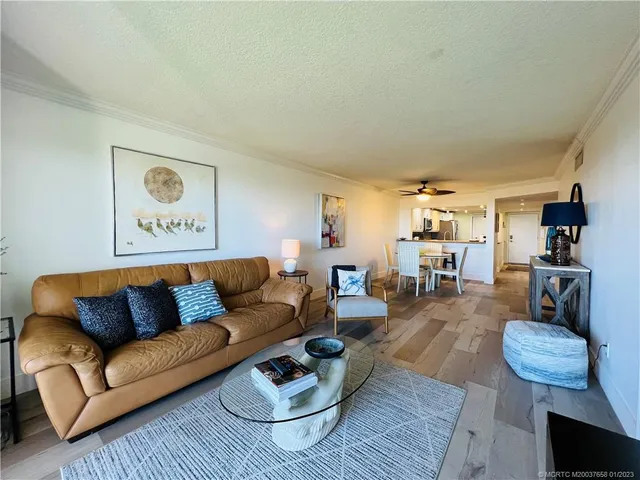 $5,100 | 10044 South Ocean Drive, Unit 203, Jensen Beach, FL 34957