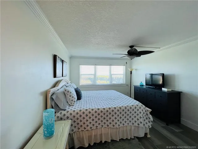 $5,100 | 10044 South Ocean Drive, Unit 203, Jensen Beach, FL 34957