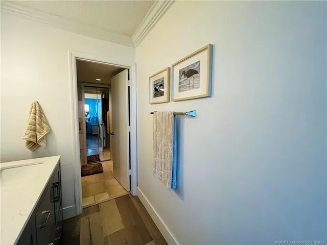 $5,100 | 10044 South Ocean Drive, Unit 203, Jensen Beach, FL 34957