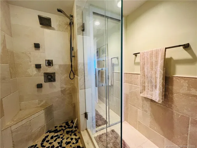 $5,100 | 10044 South Ocean Drive, Unit 203, Jensen Beach, FL 34957