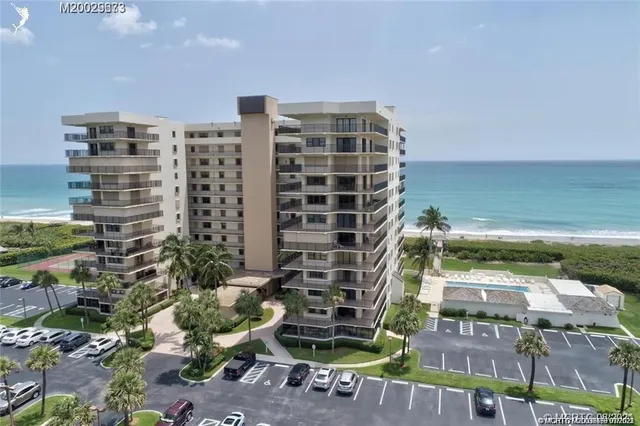 $5,100 | 10044 South Ocean Drive, Unit 203, Jensen Beach, FL 34957