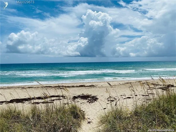 $5,100 | 10044 South Ocean Drive, Unit 203, Jensen Beach, FL 34957