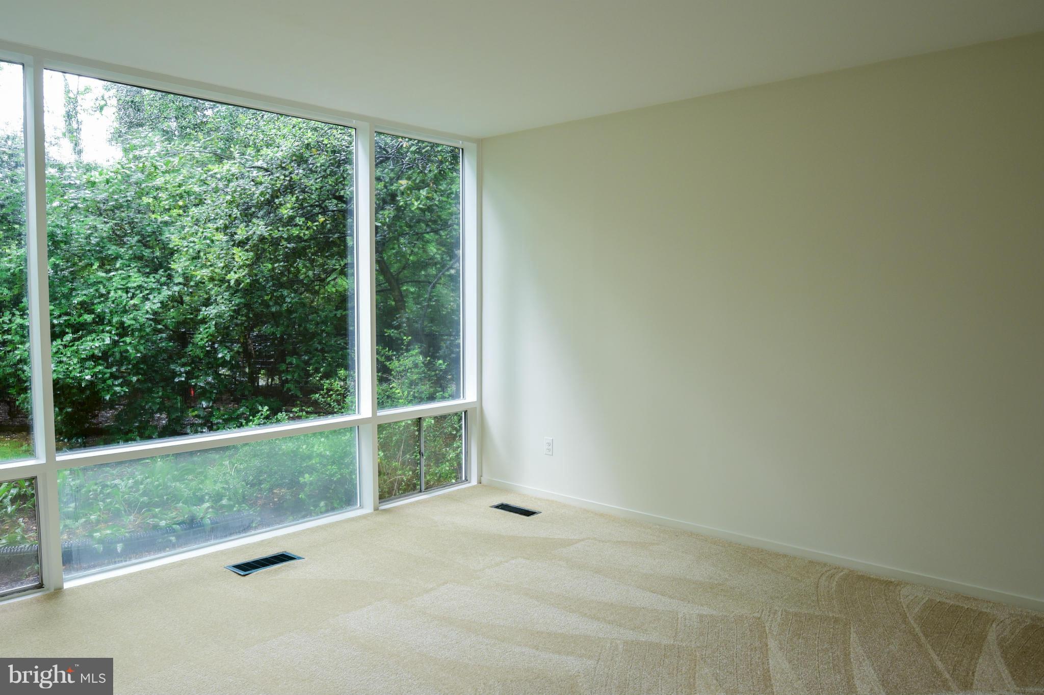 7608 Elba Road Alexandria, VA 22306 - Photo 16 of 24 Bedroom (Master)