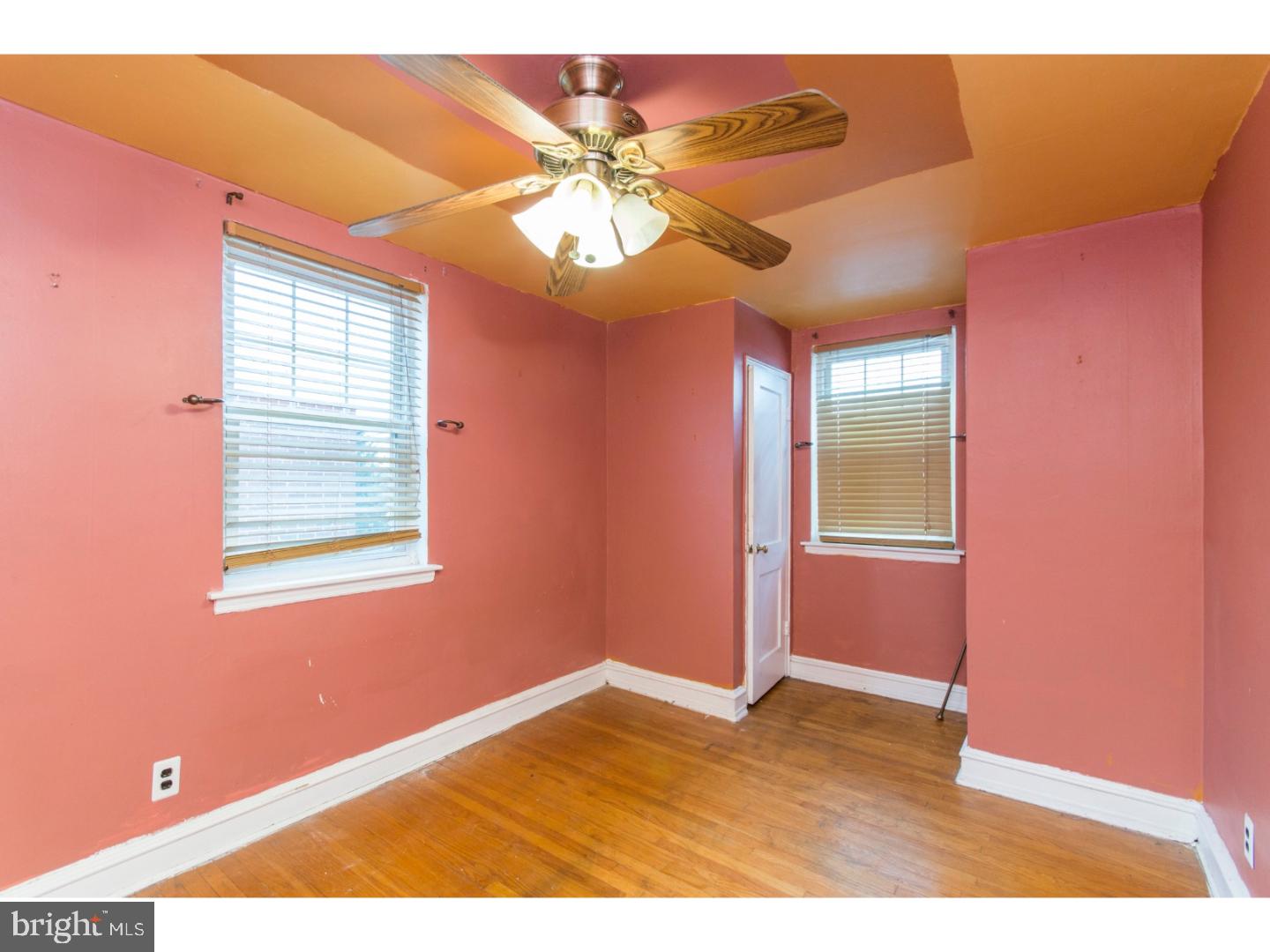 8308 Lynnewood Road Philadelphia, PA 19150 - Photo 4 of 15