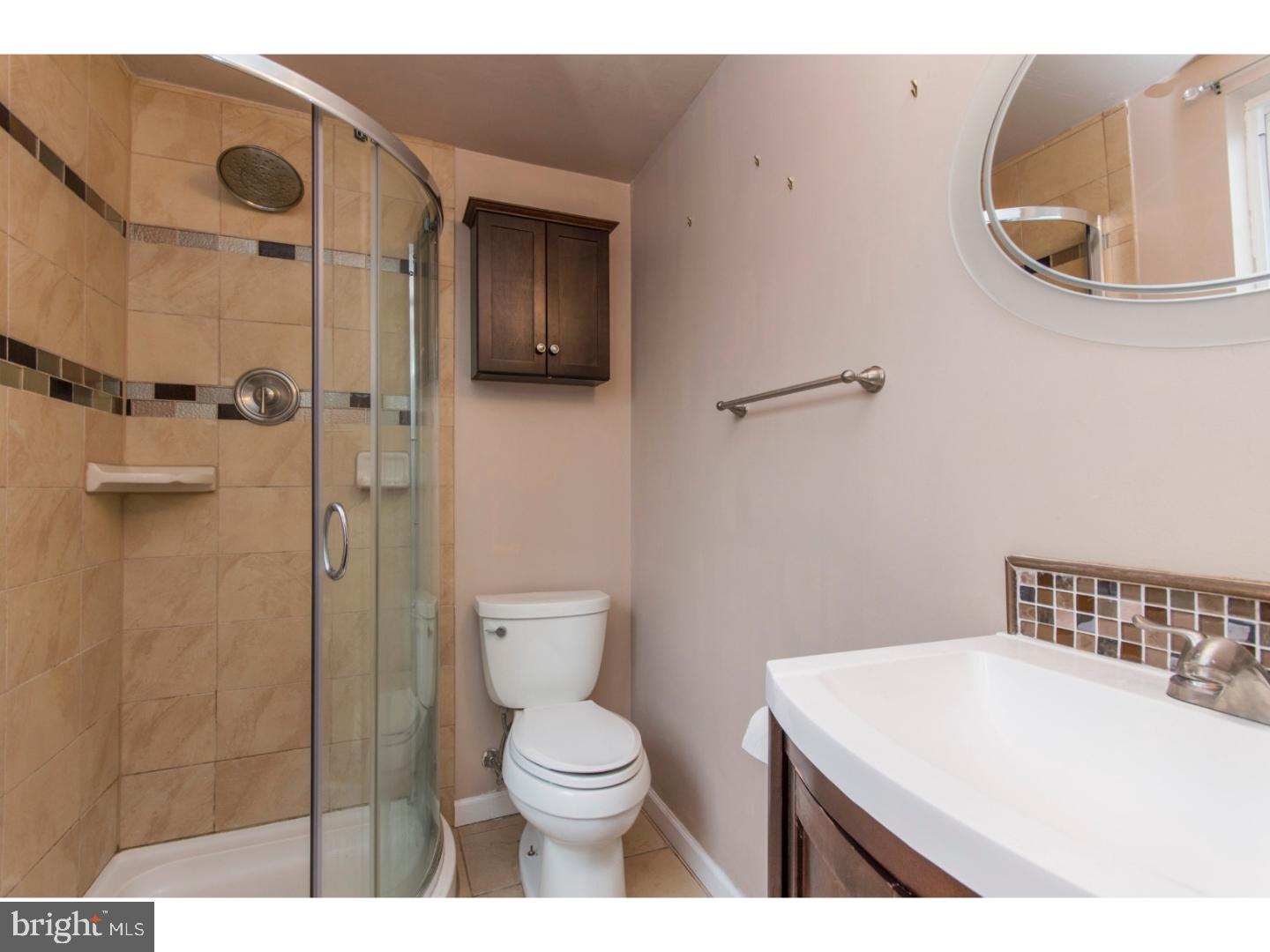 8308 Lynnewood Road Philadelphia, PA 19150 - Photo 5 of 15