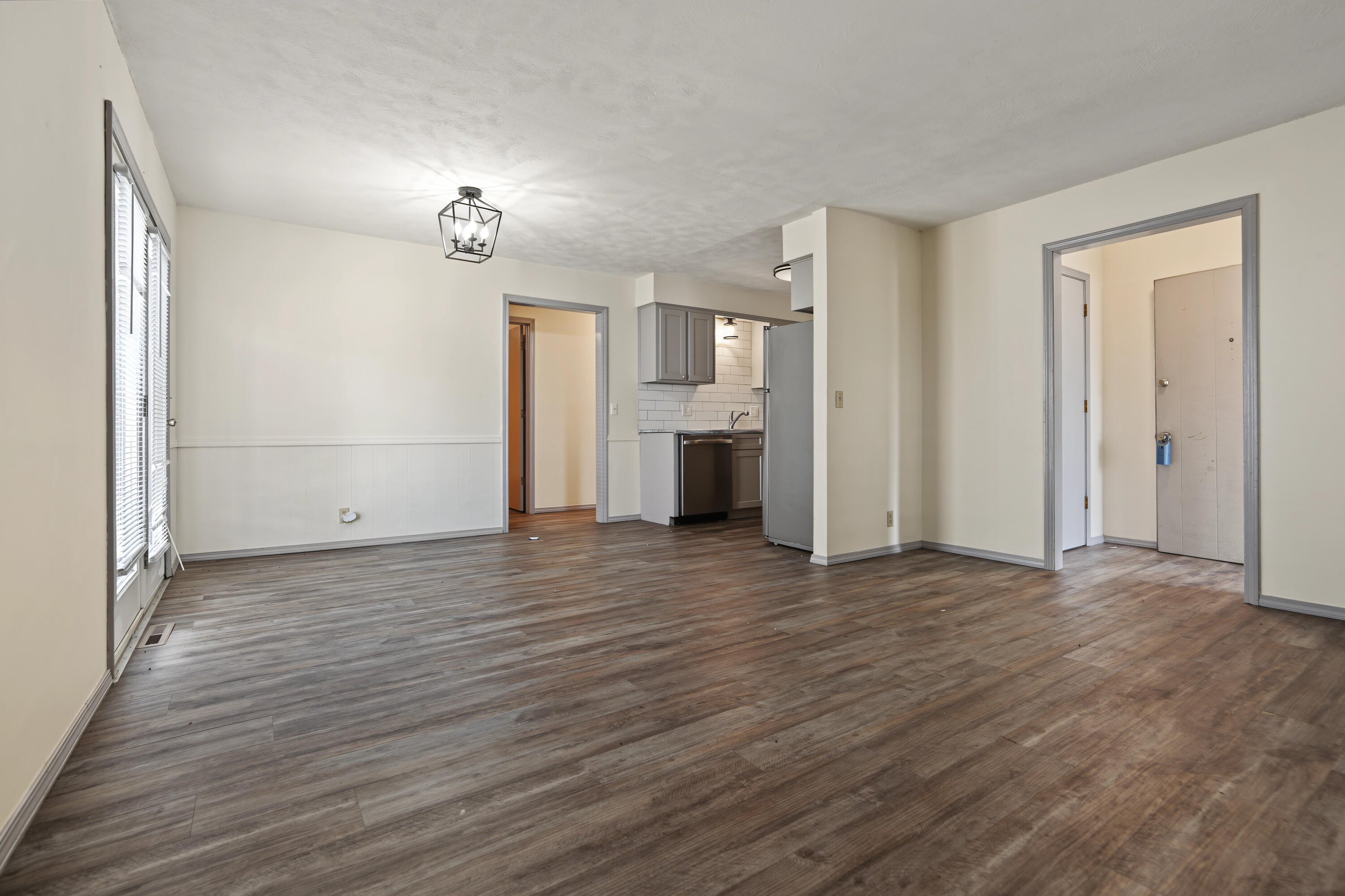 2970 West Roxbury Street, Unit A & B Springfield, MO 65807 - Photo 8 of 64 09_Roxbury