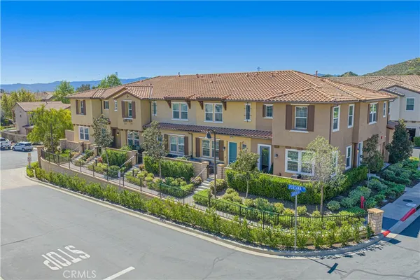 $659,000 | 28706 Jardineras Drive, Valencia, CA 91354