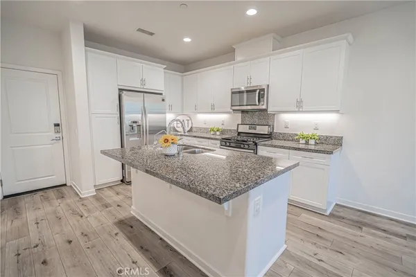 $659,000 | 28706 Jardineras Drive, Valencia, CA 91354