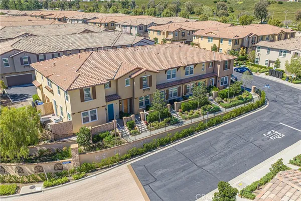 $659,000 | 28706 Jardineras Drive, Valencia, CA 91354