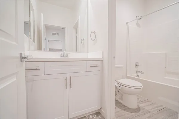 $659,000 | 28706 Jardineras Drive, Valencia, CA 91354