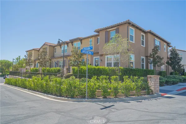 $659,000 | 28706 Jardineras Drive, Valencia, CA 91354