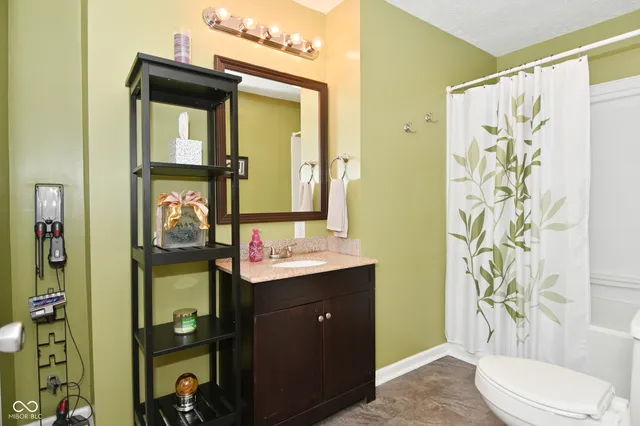 $296,454 | 6454 Maple Manor, Brownsburg, IN 46112