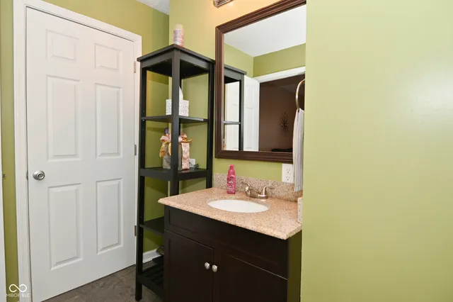 $296,454 | 6454 Maple Manor, Brownsburg, IN 46112